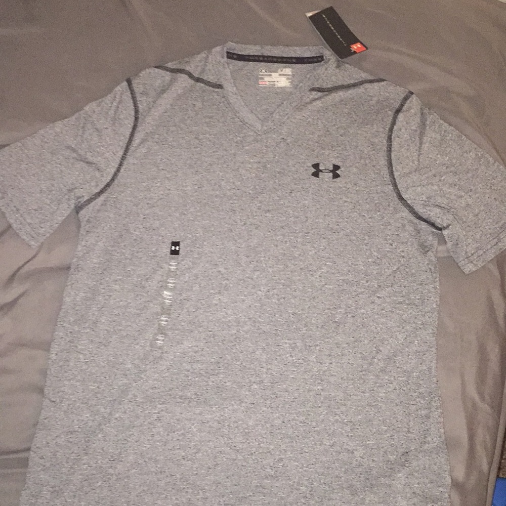 Under Armour V-Neck Shirt